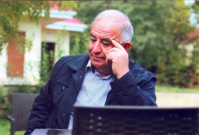 Скончался азербайджанский поэт Ингилаб Исаг