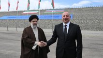 Раиси: Враги не хотят видеть развития ни Азербайджана, ни Ирана