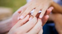 Qohum evliliyi xəstəlikləri artırdı: Cütlüklərdən DNT testi tələb olunacaq? - VİDEO