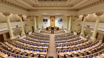 Gürcüstan parlamenti Seçki Məcəlləsinə dəyişiklikləri təsdiqləyib