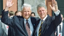 Klinton Yeltsini necə əmin edib - NATO Rusiya üçün təhlükə olmayacaqmış