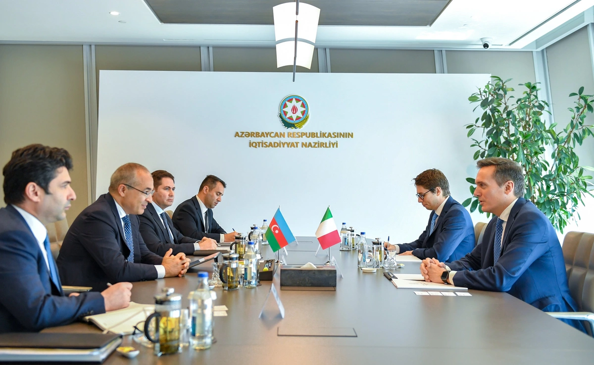 Микаил Джаббаров встретился с новоназначенным послом Италии в Азербайджане-ФОТО