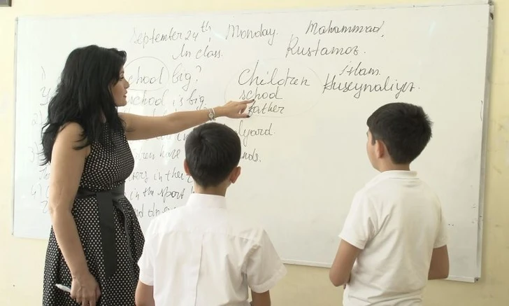 11 лет изучения и ноль результата - Эксперт о кризисе иностранных языков в школах
