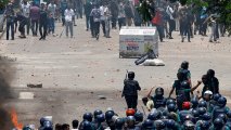 Число погибших в протестах в Бангладеш возросло до 75