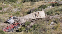 Kərki yaxınlığında İran yük avtomobili 170 metrlik uçuruma yuvarlandı...-FOTO