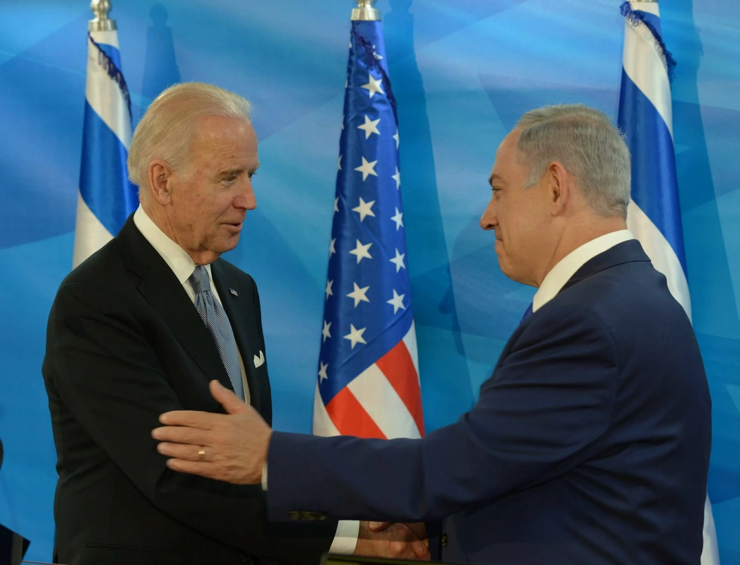 Байден заверил Нетаньяху в готовности защищать Израиль от Ирана