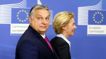 70 депутатов Европарламента требуют исключить Венгрию из Шенгена