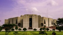 Парламент Бангладеш распустят для формирования временного правительства