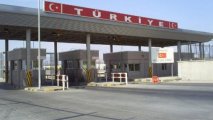 İran-Türkiyə sərhədində izdiham yarandı