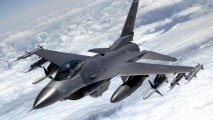 Ukrayna ilk F-16 qırıcısını itirdi