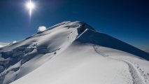 Avropanın ən hündür zirvəsində 4 alpinistin meyiti tapıldı