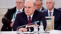 Премьер РФ Михаил Мишустин прибыл с рабочим визитом в Ереван