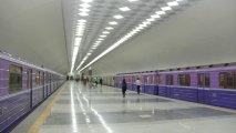 Bakı metrosunda FACİƏ - Daha bir sərnişin qatar yoluna düşdü