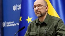 Премьер-министр Украины отменил свой визит в Швейцарию