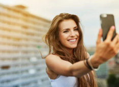 “Selfie” çəkərkən ən çox qəzaların baş verdiyi ölkələrin adları açıqlandı