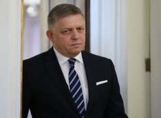 Slovakiyada atışma - Baş nazir yaralandı