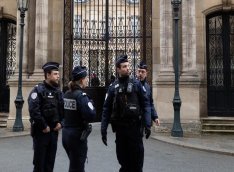 Fransada terror aktları hazırlamaqda şübhəli bilinən iki nəfər saxlanılıb