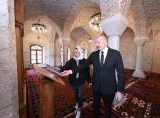 Prezident və xanımı Zəngilan məscidinin açılışında
