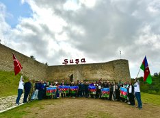 Xaçmaz rayonunda Vətən müharibəsi şəhidlərinin ildönümü münasibətilə ehsan mərasimi təşkil olunub və şəhid ailələrinə maliyyə yardımı göstərilib