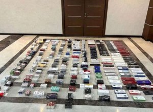 В Баку обнаружены тысячи пачек сигарет без акцизных марок