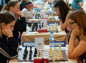 Азербайджанская шахматистка одержала четвертую победу на чемпионате Европы - ФОТО