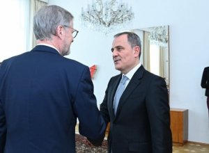 Глава МИД Азербайджана встретился с премьер-министром Чехии - ФОТО