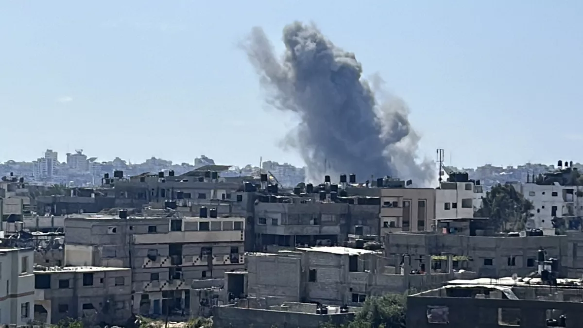 СМИ: Израиль нанес удары по целям на юге и в центральной части сектора Газа