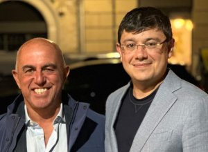 Председатель госкомитета встретился в Италии с внуком Джахангир бека Кязымбейли