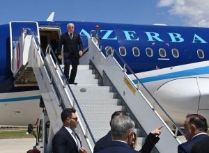 Али Асадов прибыл с официальным визитом в Турцию - ФОТО