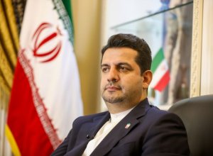 Иранский посол завершил свою миссию в Азербайджане