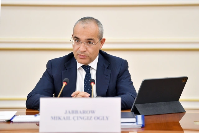 Министр: Азербайджан и Таджикистан обладают достаточным потенциалом для увеличения товарооборота