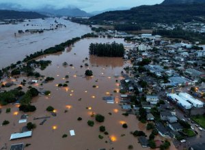 Число жертв ливней и наводнений в Бразилии превысило 170