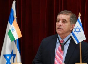 Экс-посол Израиля допустил поставки индийского вооружения