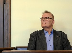 В Польше объявили в розыск бывшего сенатора за издевательство над животными