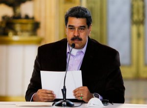 Президент Венесуэлы сообщил о возобновлении прямых переговоров с США