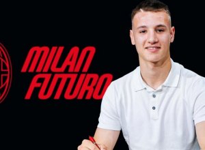 Юный вундеркинд Милана подписал первый профессиональный контракт с клубом