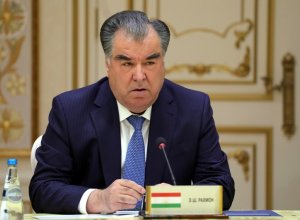 Президент Таджикистана прибыл в Тегеран