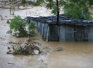 Более 190 человек погибли в результате наводнений в Непале