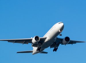 Массовая драка произошла на борту самолета Boeing, летевшего из Анадыря в Москву