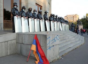 Hüquq müdafiəçilərindən Paşinyana cavab: Ermənistan siyasi məhbuslar, diktatura ölkəsidir - ŞƏRH