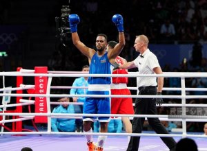 Азербайджанский боксер вышел в полуфинал чемпионата мира в Ливерпуле