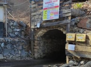 В Турции обрушилась угольная шахта, два человека остаются под завалом