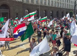 В Болгарии прошли массовые акции за отставку кабмина