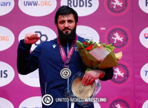 Азербайджанский борец вышел в финал чемпионата мира