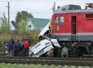 В Узбекистане в ДТП на ж/д переезде погибли шесть человек