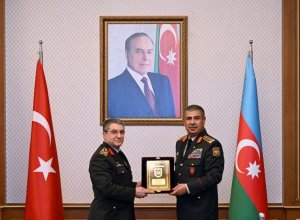 Закир Гасанов обсудил с главой Генштаба Турции развитие оборонного сотрудничества-ВИДЕО-ФОТО