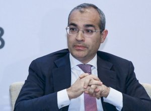 Микаил Джаббаров поздравил азербайджанских борцов с успехом на чемпионате мира