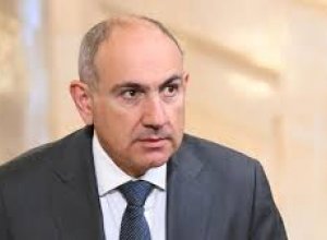 В Армении оппозиционная фракция выразит вотум недоверия Пашиняну