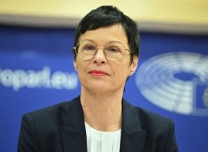 Комиссар Кос: Европейский союз усиливает поддержку Азербайджану