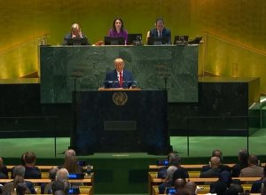Трамп: Упорно работаю над урегулированием российско-украинского конфликта